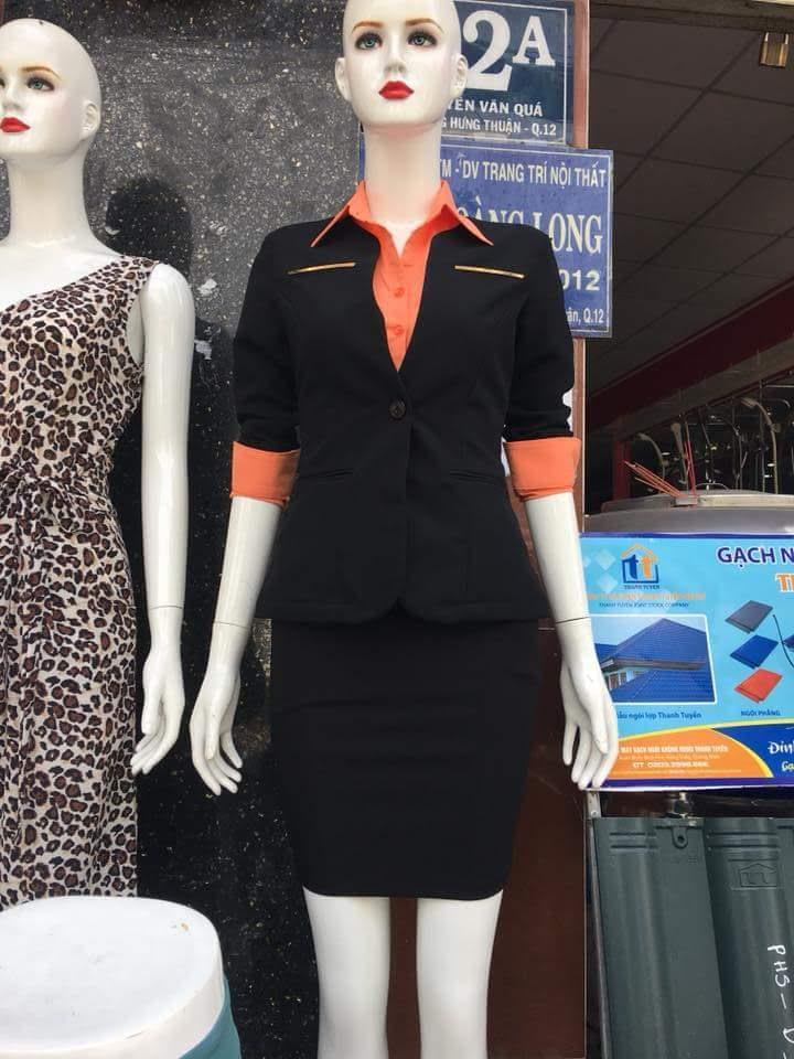 ÁO VEST ĐEN TAY LỠ 02