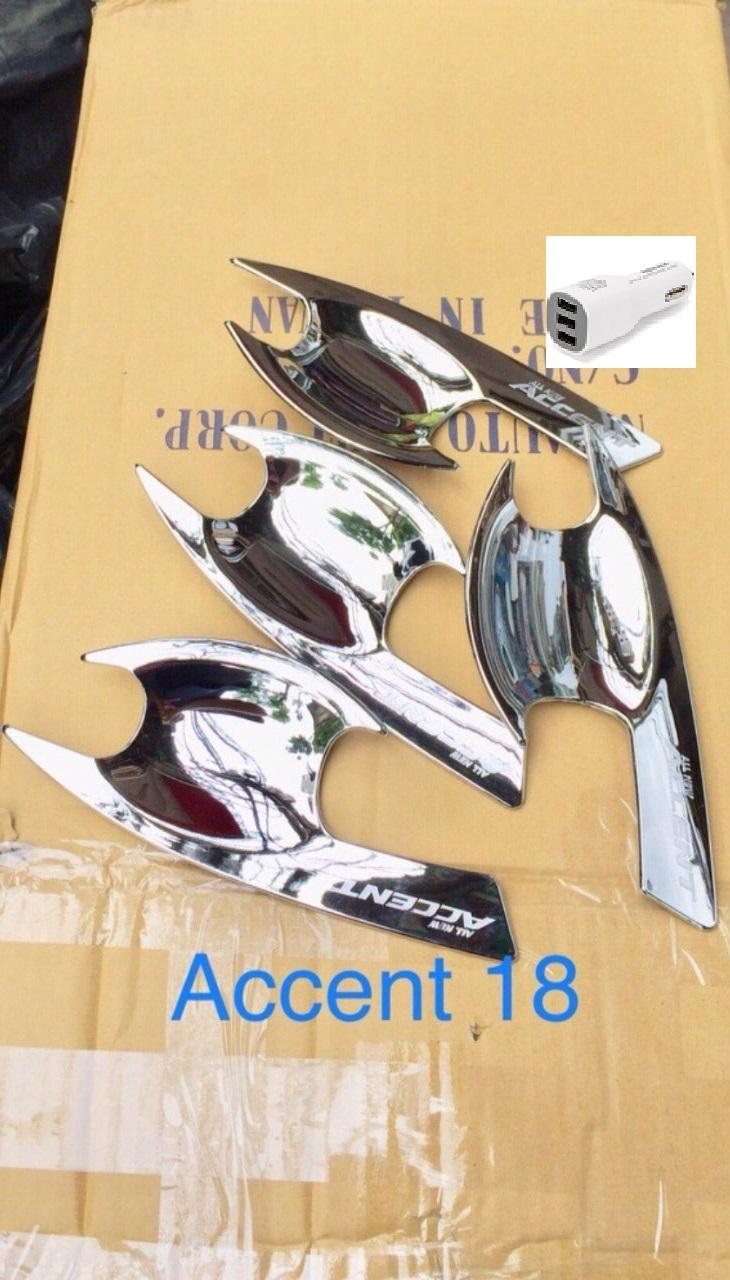 Hõm accent 2018 tặng cục sạc điện thoại trên ô tô