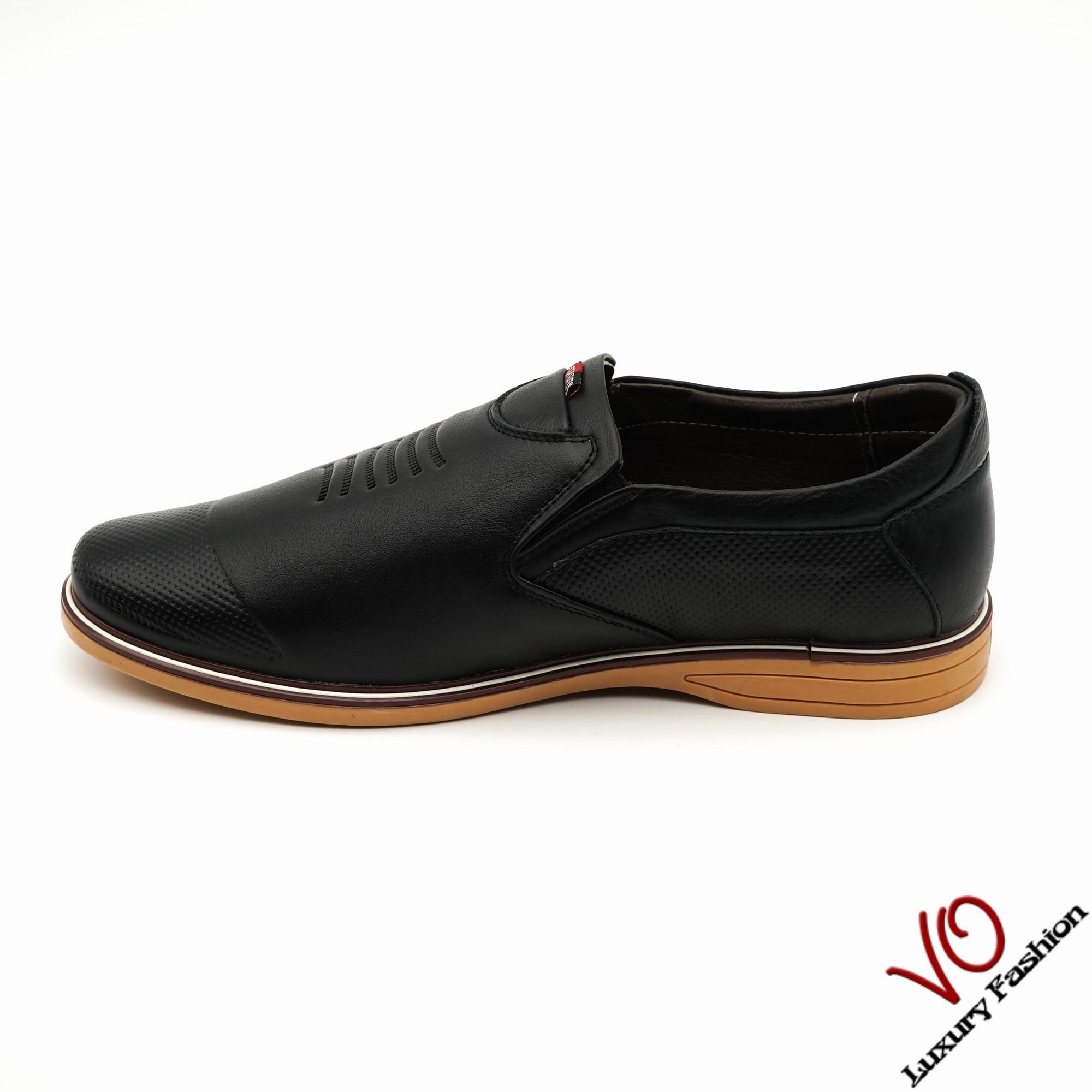 Giày mọi da bò màu đen VO9708