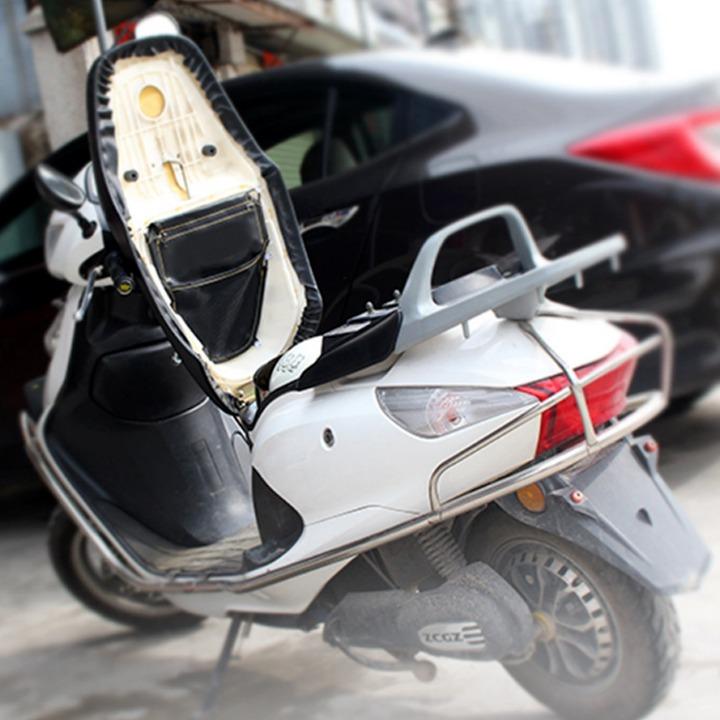 RẺ VÔ ĐỊCH Túi đựng đồ gắn trong cốp xe máy