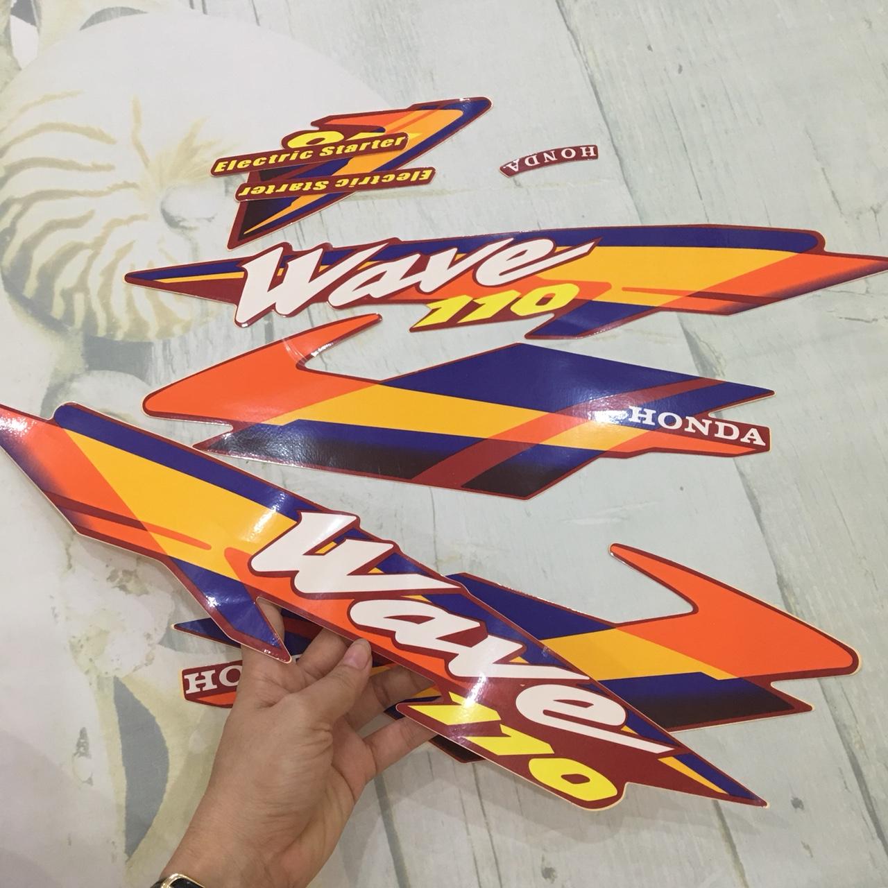 [KHUYẾN MẠI LỚN] Tem xe Wave 110 đời cũ giúp tân trang xe như mới đang sale sốc M80-cam xanh-50