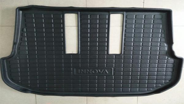 [Hỗ trợ lắp đặt khách Hà Nội] Lót cốp nhựa xe innova ( Dùng chung các đời )