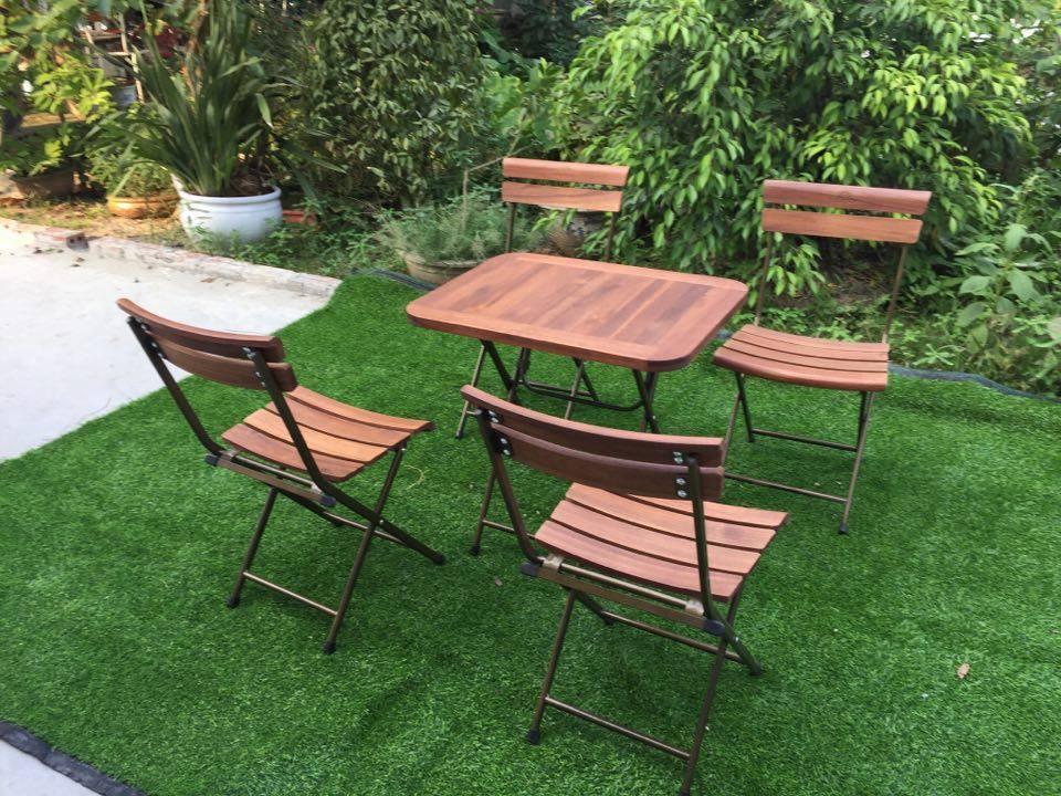 Bàn ghế gỗ cafe patio mini (1 bàn, 4 ghế)