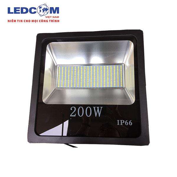 Đèn pha led mỏng chip SMD 200W chất lượng