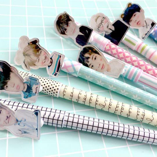 Bút BTS hình emotion siêu dễ thương cho A.R.M.Y