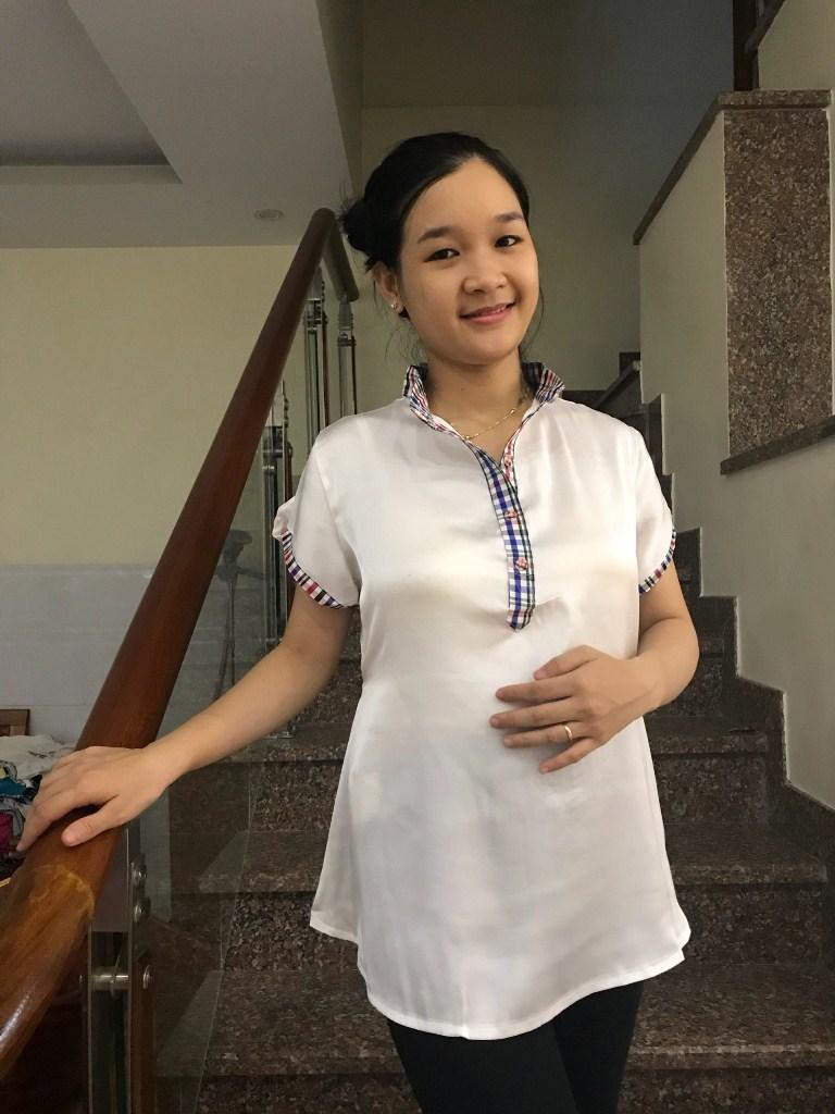 Áo bầu lụa cổ trụ (vàng)