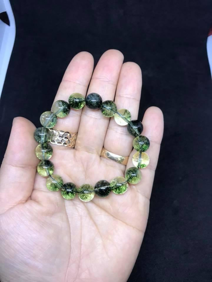 [HCM]VÒNG TAY THẠCH ANH ƯU LINH XANH 10LY( TẶNG THÊM HẠT VÀ DÂY THAY THẾ )