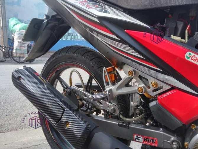 Ốp BÔ SPARK THÁI CHO CÁC LOẠI XE SIRIUS, JUPITER, EXCITER ( VÂN CARBON )
