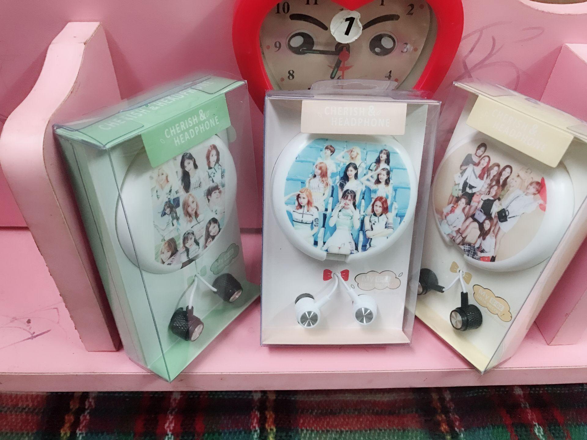 Tai nghe WANNA  ONE