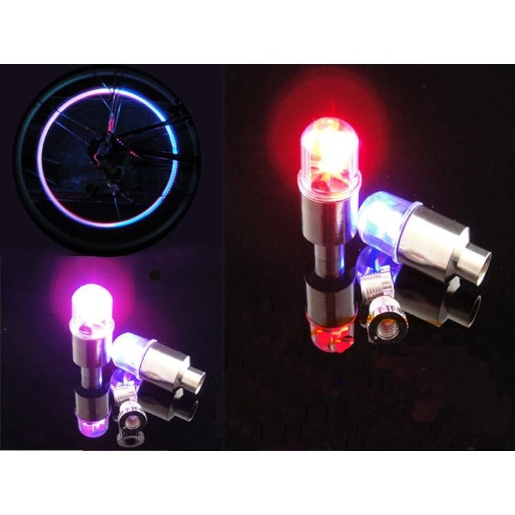[HCM]Đèn Led Van Xe Cảm Ứng