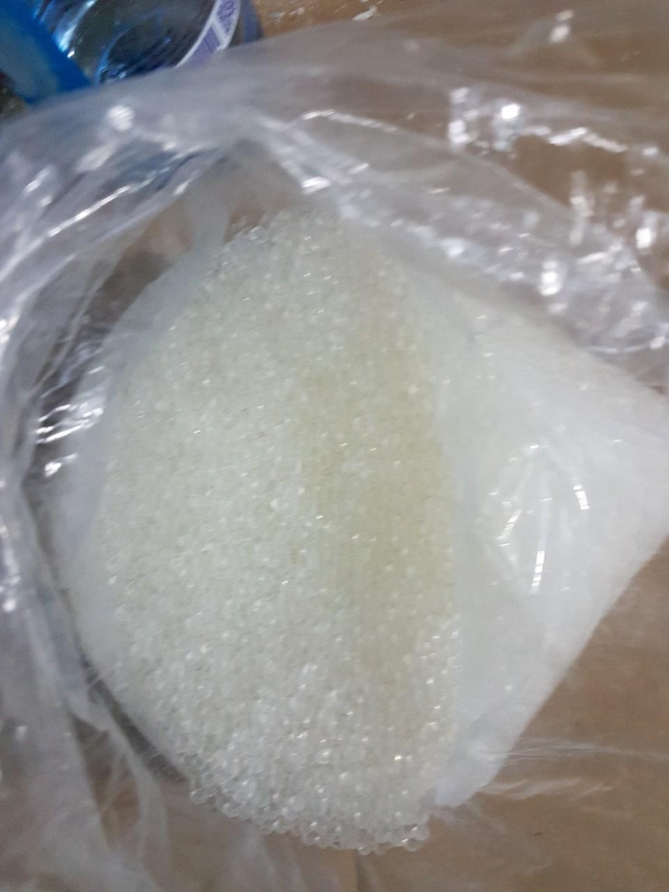 Silica gel  1 gram
