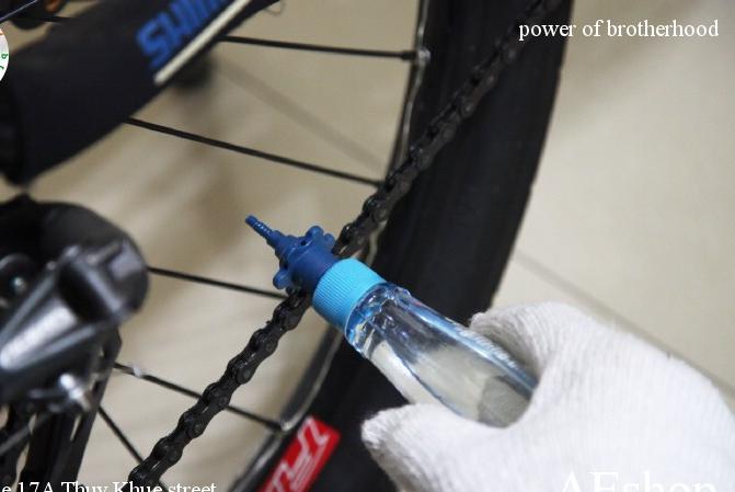 dầu tra xích xe đạp bánh răng Cylion
