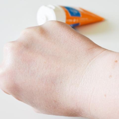 Kem chống nắng hữu cơ Alphanova SPF50 tuýp 50ml