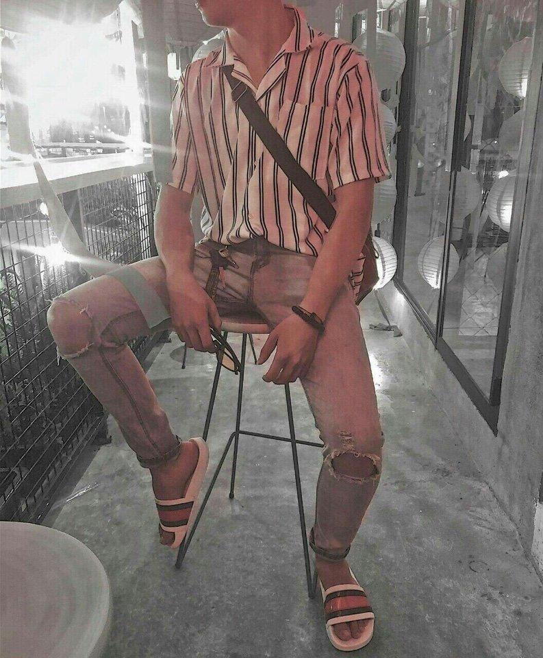 Áo sơ mi 2 sọc kẻ ngắn tay