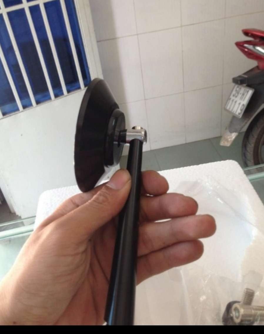 Kính tròn rizoma màu đen