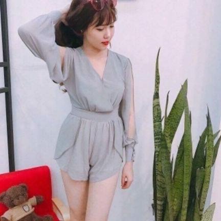 Jump ngắn xẻ tay dài