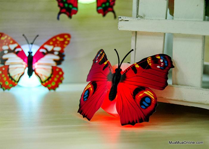 Đèn Led Dán Tường Hình Con Bướm