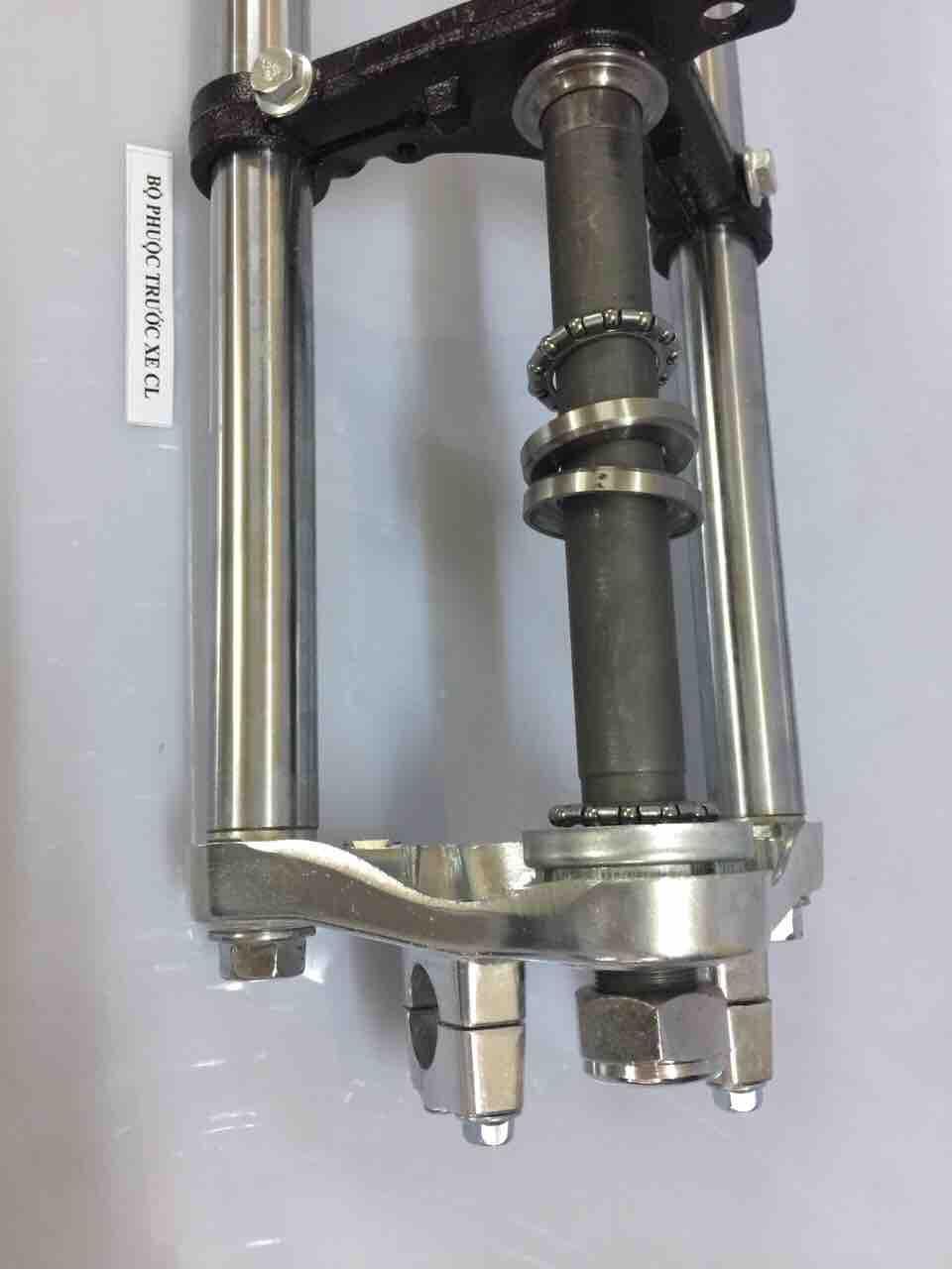 Bộ phuộc trước CL Châu Âu .TAY THỎ ĐEN