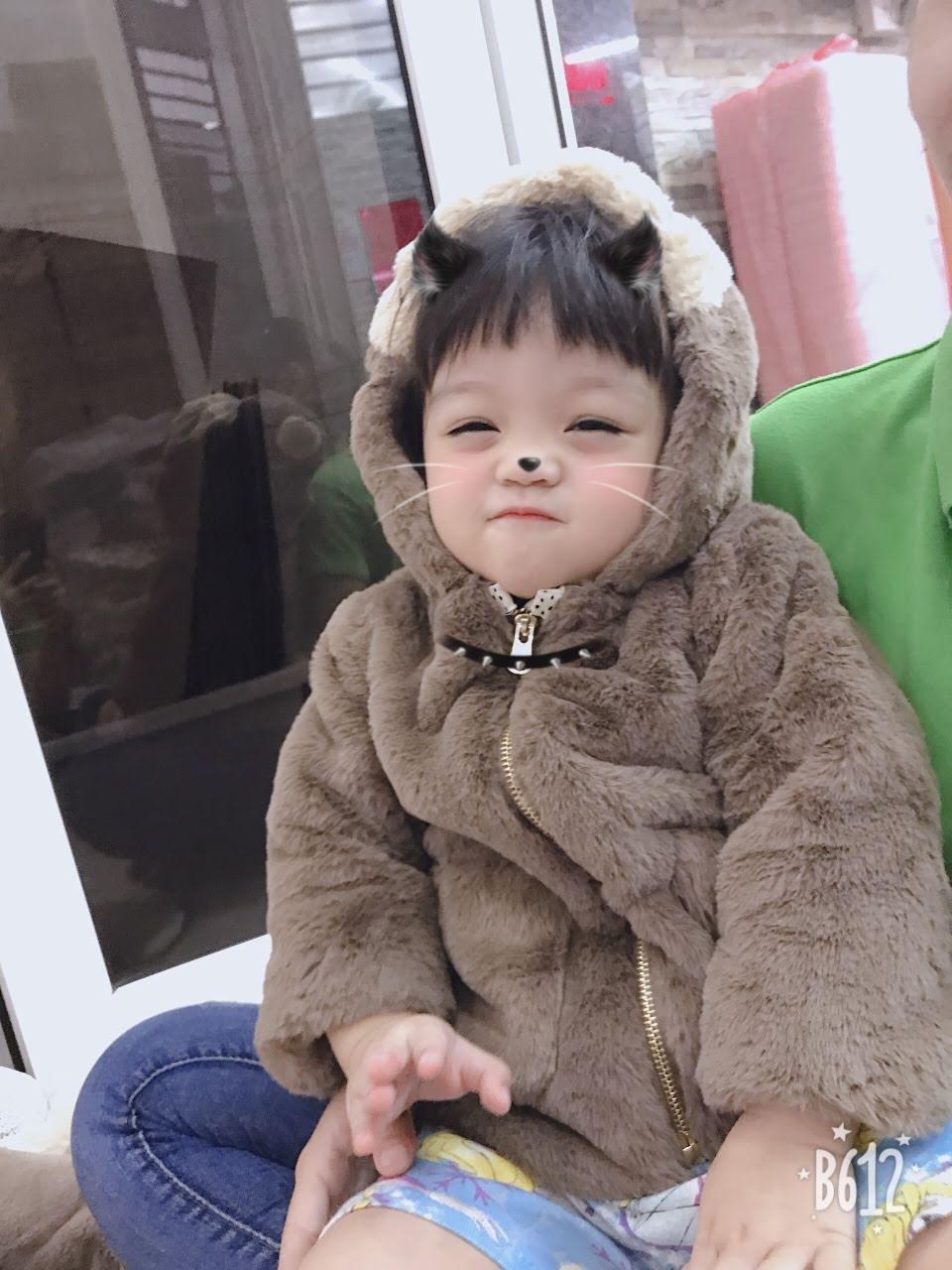 Áo khoác lông thỏ dành cho bé gái từ 5 - 9 kg
