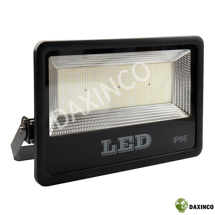 Đèn pha led 200W SMD Daxinco kiểu Chiến Sỹ