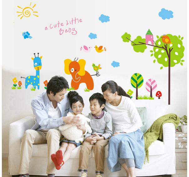 Decan dán tường 44194369- Voi, hươu