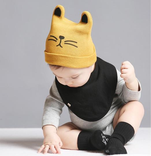 Set 2 mũ nỉ trẻ em M15