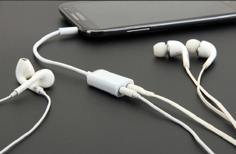 Cáp chia tai nghe 3.5mm 1 cổng ra 2 cổng