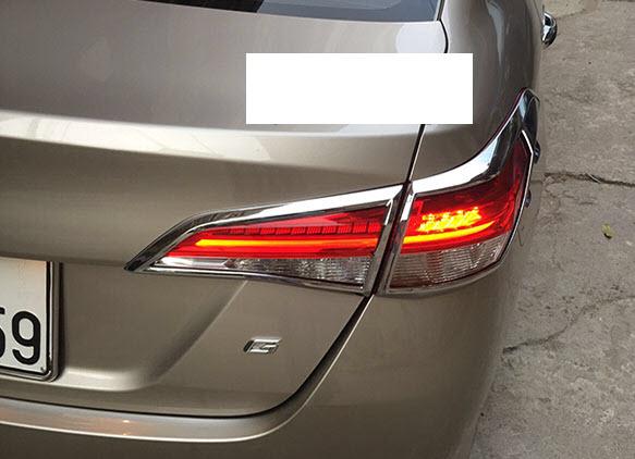 Ốp trang trí viền đèn hậu Vios 2019-2022