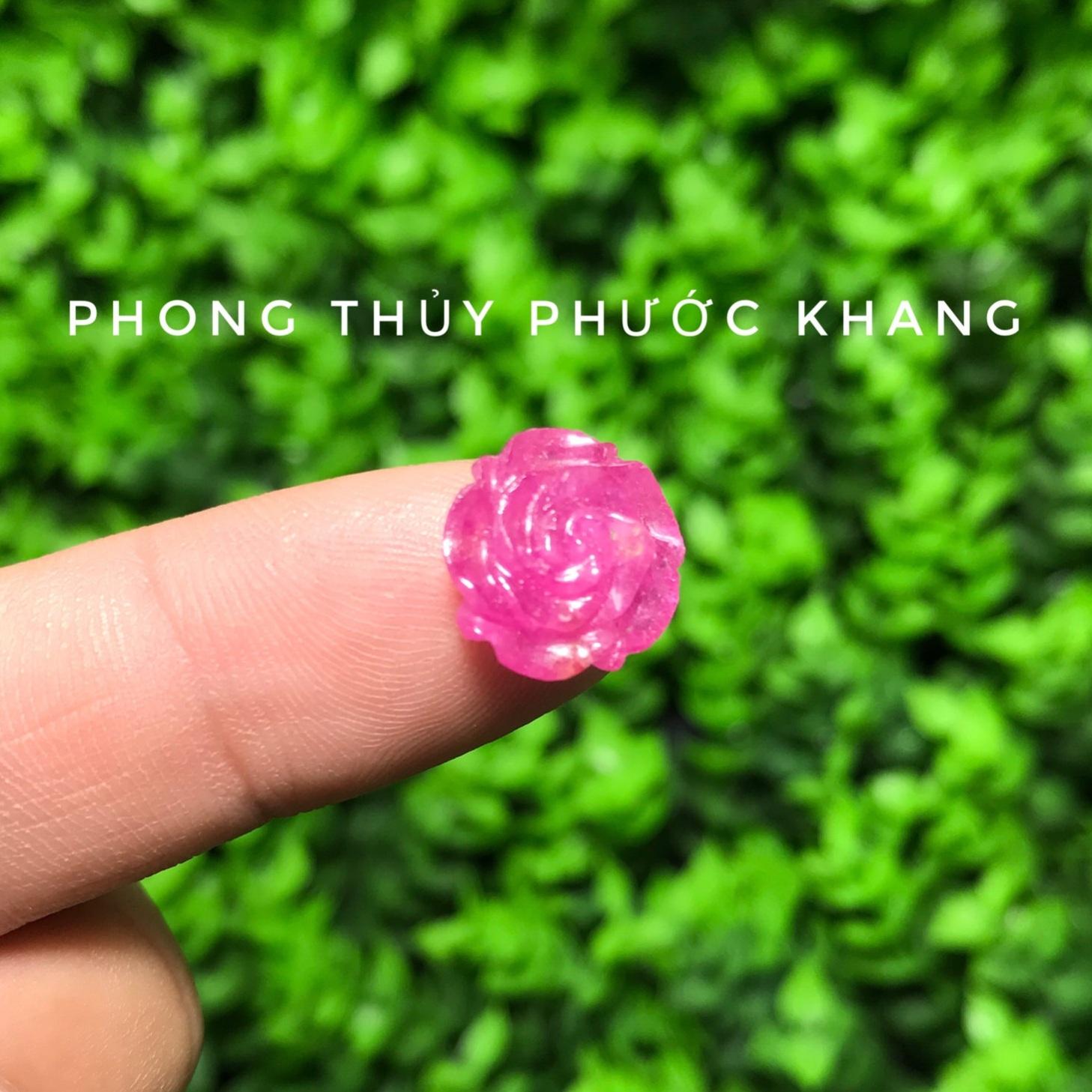 Mẫu đơn đá Ruby tự nhiên làm mặt nhẫn