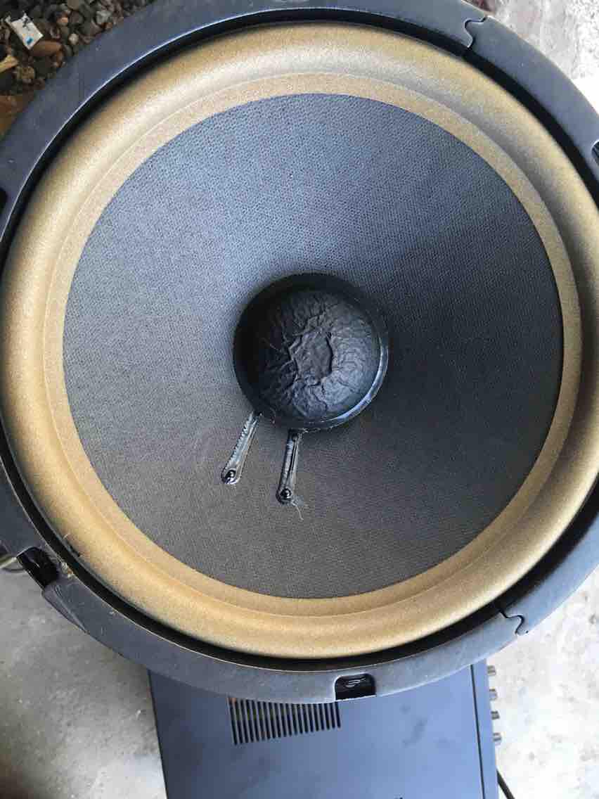 Loa BMb 850
