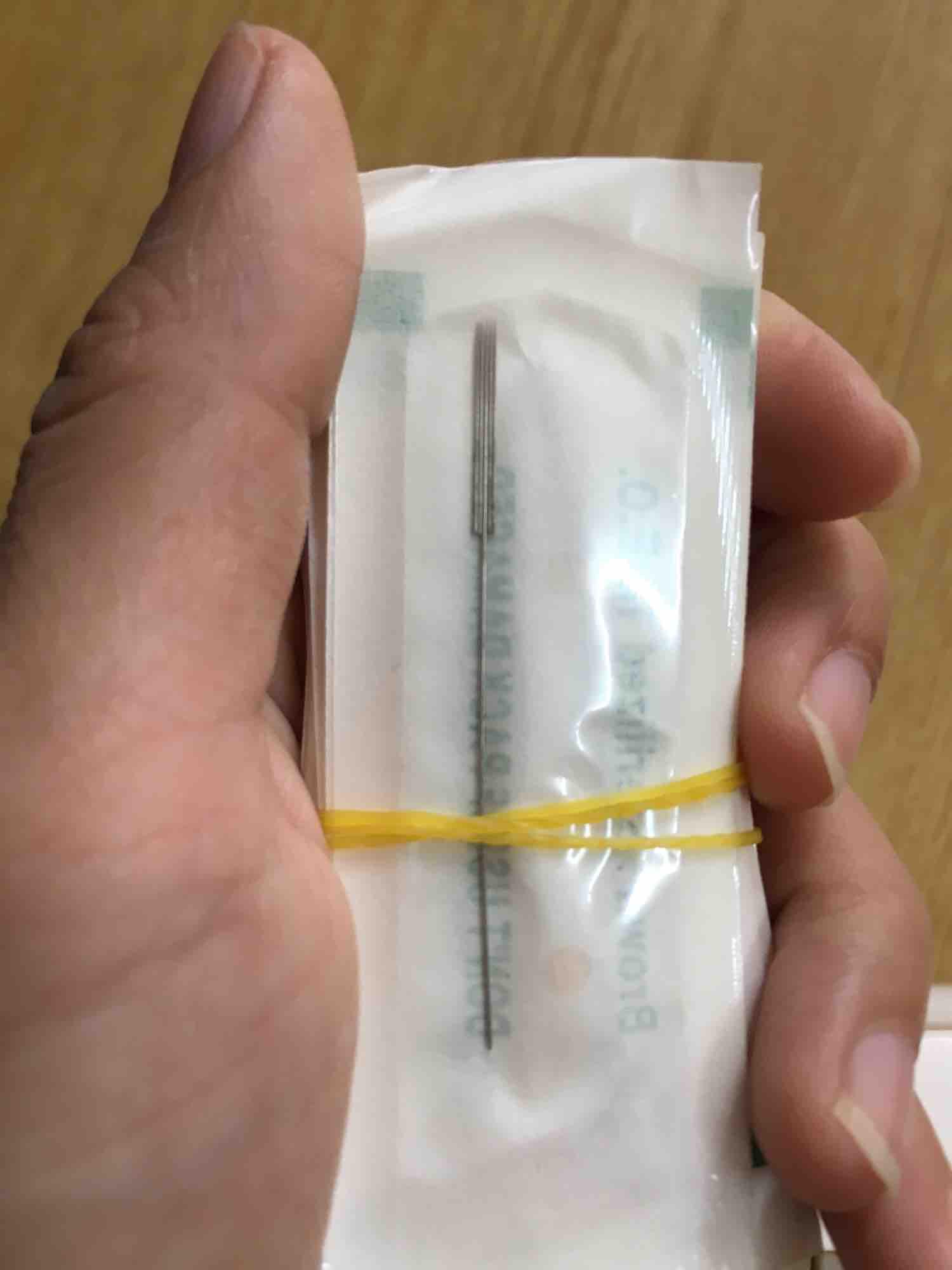 Kim 5 dẹt 0.35  - kim phun xăm thẩm mỹ (gói 100 kim) ( Dụng cụ phun xăm thẩm mỹ )