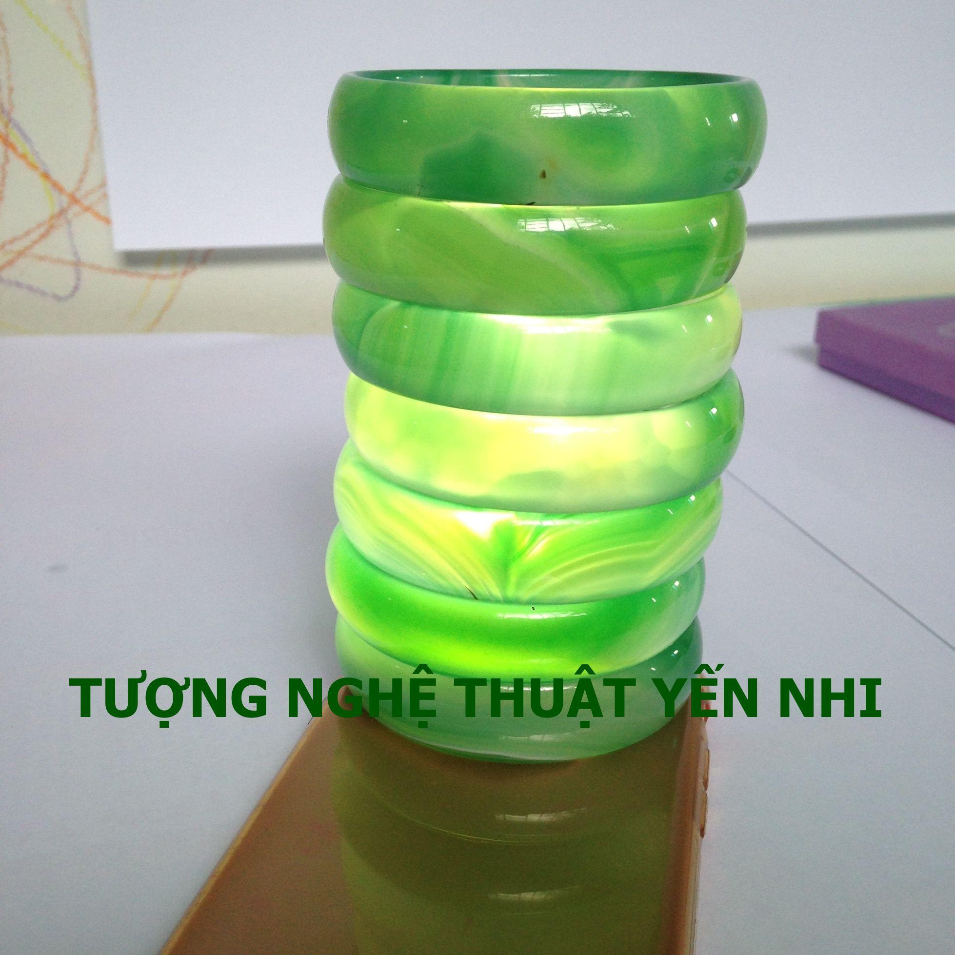 Vòng tay Mã não tròn Xanh đậm (thiên nhiên nguyên khối)