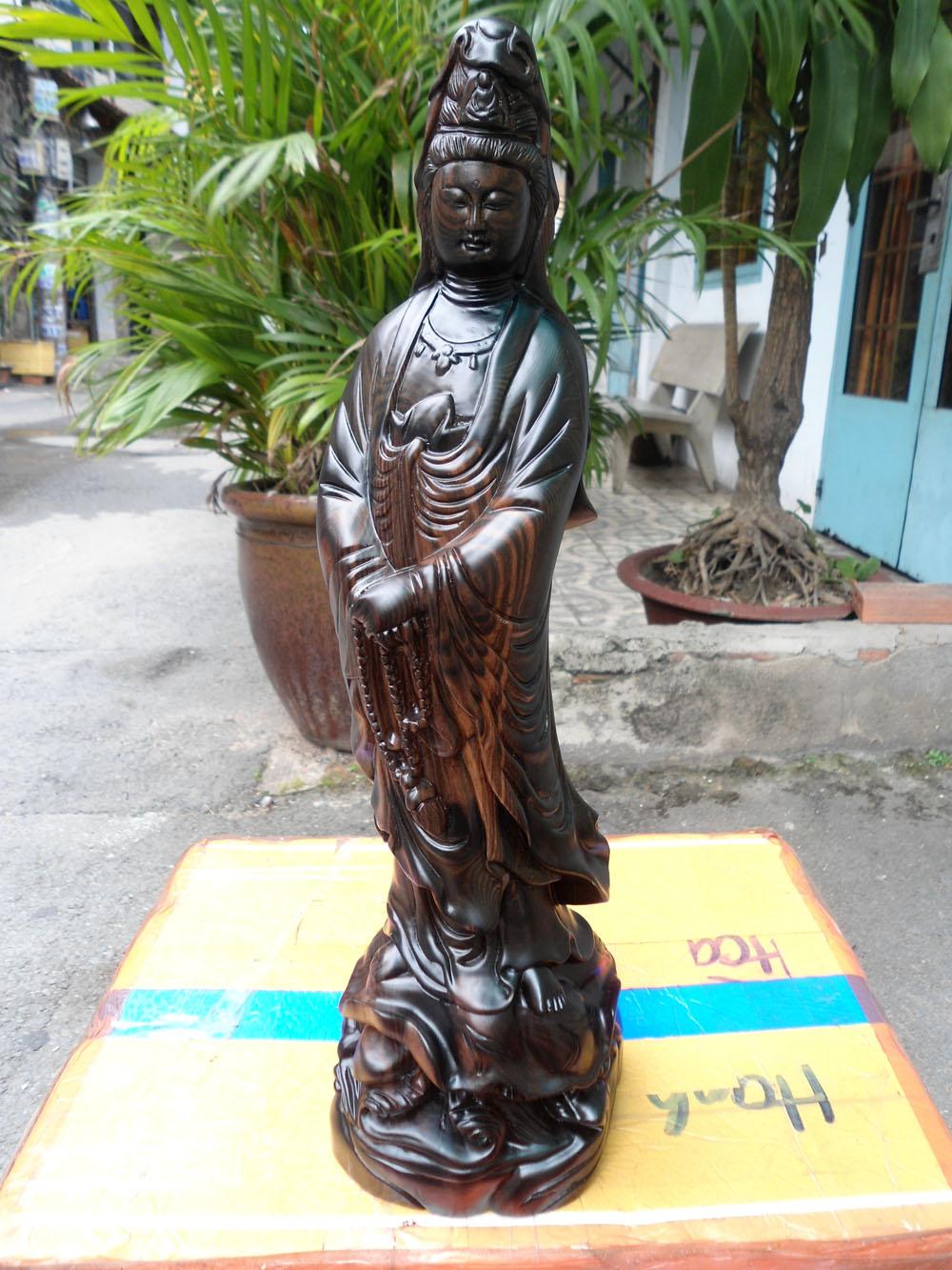 Tượng Phật Bà Quan Âm gỗ mun cao 40cm