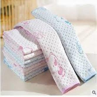 Miếng lót chống thấm 4 lớp cho bé