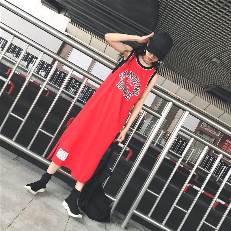 Váy tanktop xẻ tà