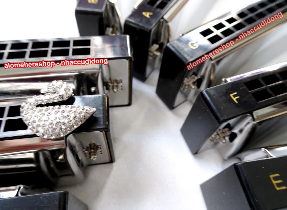 Kèn harmonica tremolo Swan Inconceivable SW24 Key G (Đen)