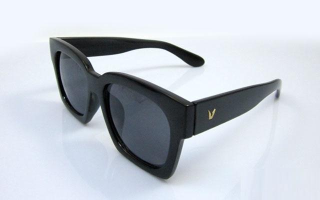 Set 5 Kính Mát Chữ V Đen Cá Tính, Thời Trang
