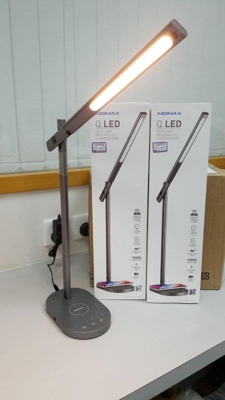 ĐÈN LED KIÊM SẠC KHÔNG DÂY MOMAX