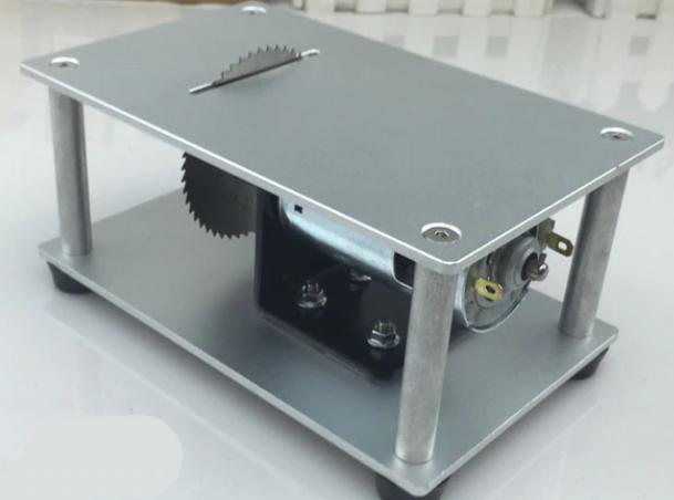 Lưới cắt gỗ dùng cho máy cắt cầm tay