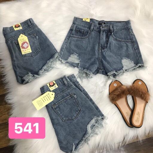 quần short jean nữ kiểu khoét 2 bên