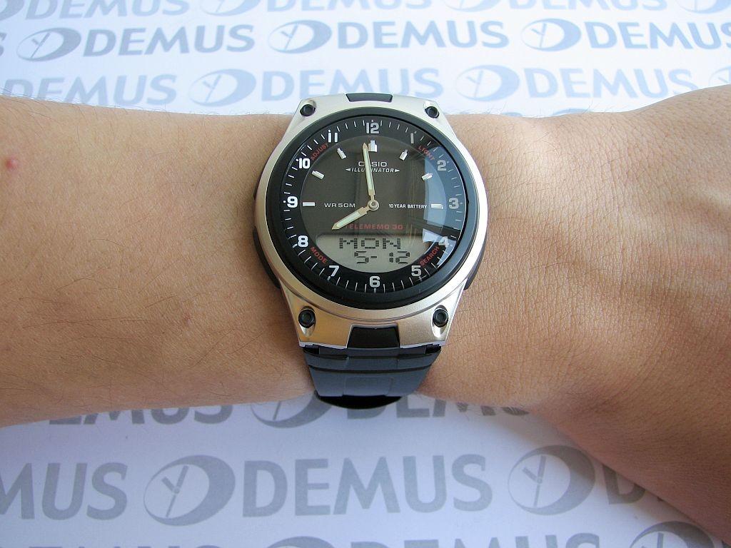 Đồng hồ nam dây cao su mềm Casio AW-80-1AVDF