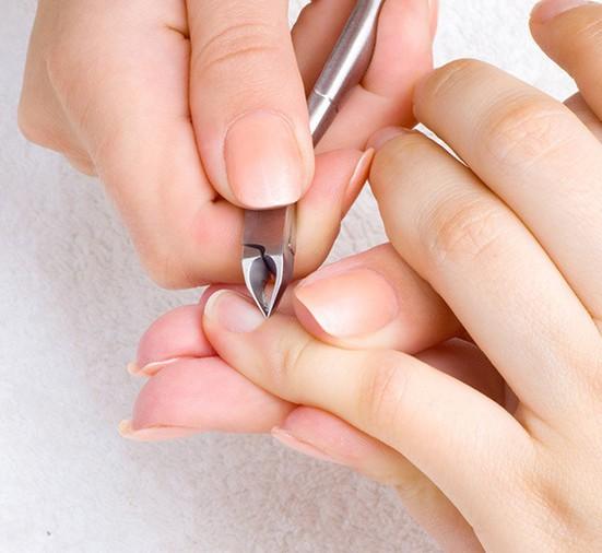 Bộ kềm cắt móng tay chân 12 món