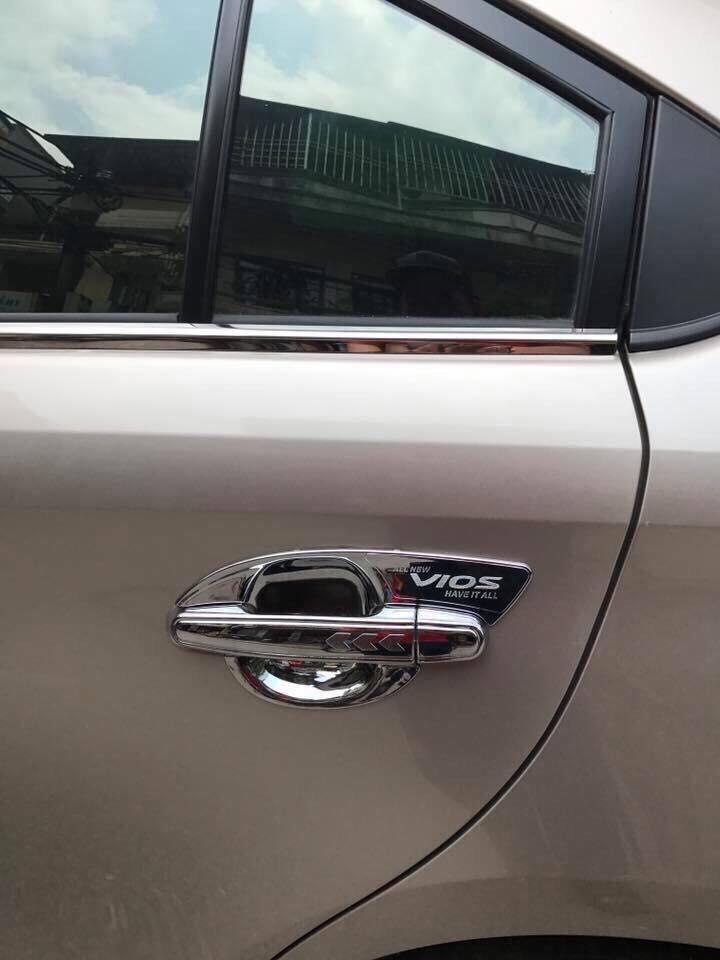 Ốp tay và hõm cửa xe vios 2014-2018