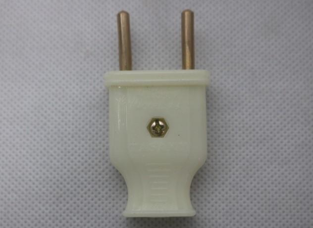 50 phích cắm điện Lan Phượng