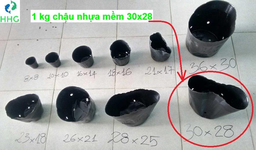1KG CHẬU NHỰA MỀM ƯƠM CÂY (BỊCH, TÚI BẦU) 30x28 (1kg = khoảng 30 chậu 30x28)