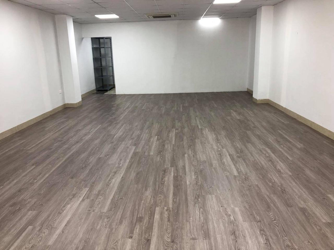 Combo 10 m2 sàn nhựa có keo dính