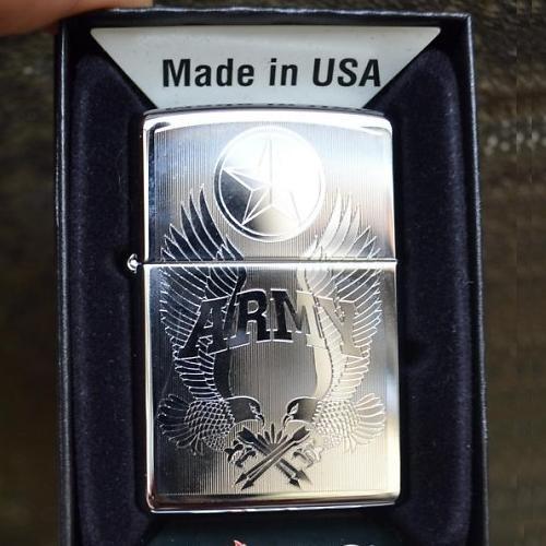 Bật Lửa Zippo Bạc Khắc Hình Tinh tế