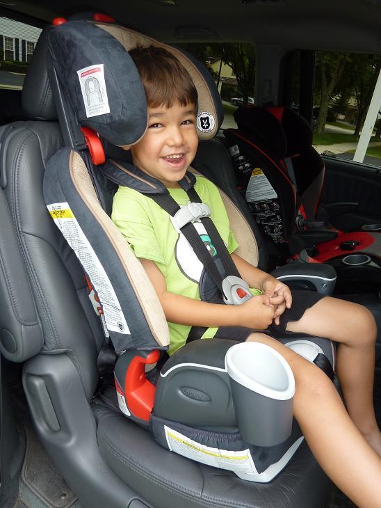 [HCM]Ghế xe hơi hiệu Graco nhập Mỹ Nautilus
