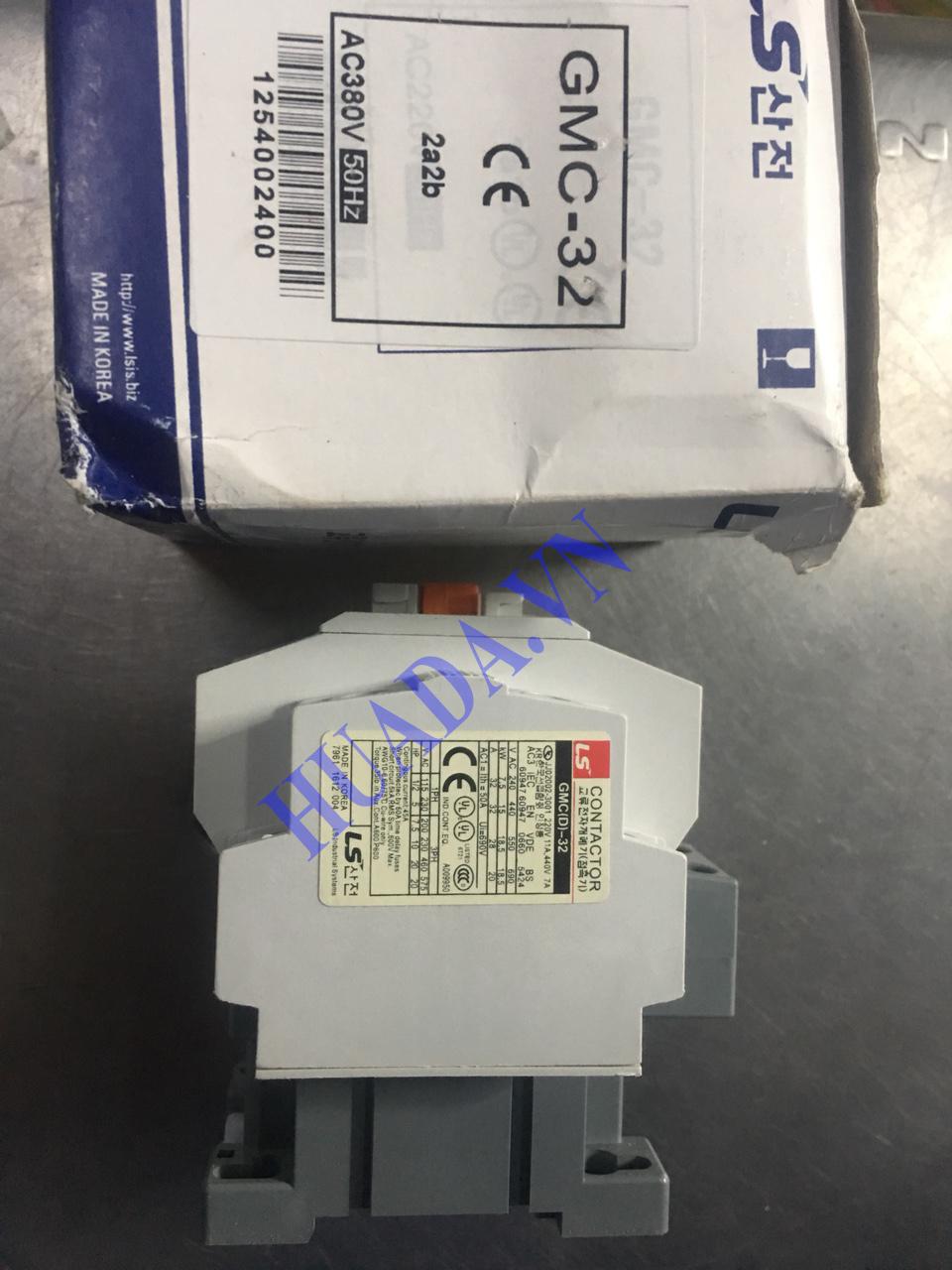 Khởi động từ GMC 32A - coil 380V  
