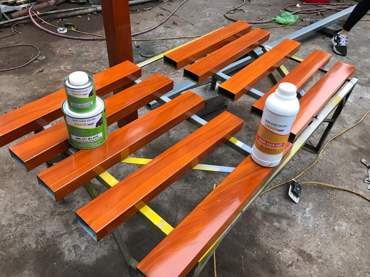 Trọn bộ sơn giả gỗ cho sắt mạ kẽm Decor Paint